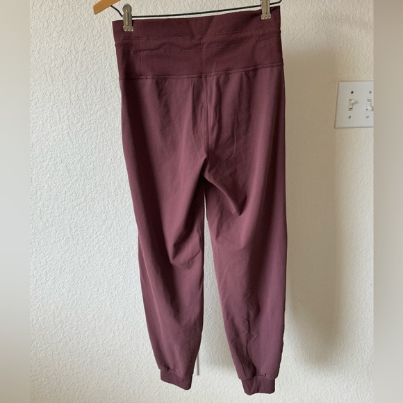 Vuori Daily Leggings in Burnt Sienna Size XS - Picture 6 of 8